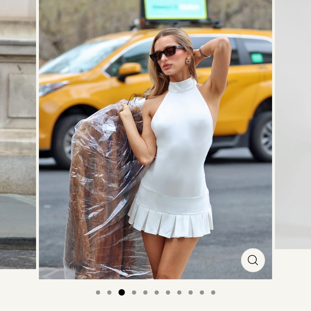 Amelie Teje - backless pleated dress